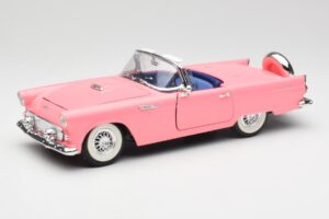 Ford Thunderbird Roosa Revell 1:18 8804 Metall