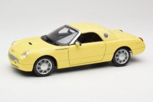 Ford Thunderbird Show Car Kollane Maisto 1:18 50336 Metall
