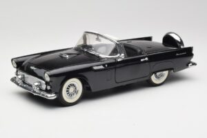 Ford Thunderbird Kabriolett Must Revell 1:18 8818-M1 Metall