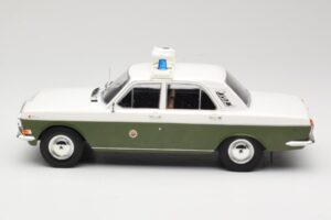GAZ Volga GAZ-24 Politsei MCG 1:18 MCG18015 Metall - pilt 3/6