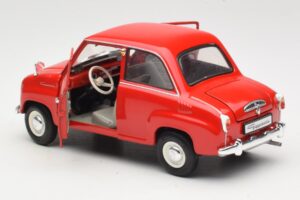 Goggomobil T 250 Punane Revell 1:18 08952 Metall - pilt 4/7