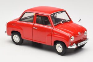 Goggomobil T 250 Punane Revell 1:18 08952 Metall - pilt 5/7
