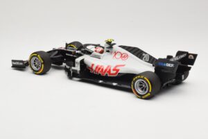 Haas VF-20 #20 K. Magnussen Abu Dhabi GP 2020 Minichamps 1:18 110201720 Metall - pilt 5/6