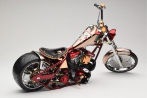Harley-Davidson West Coast Choppers Diablo Soft Tail Kuldne Punane Minichamps 1:5 JJ04-05-03 Metall - pilt 2/6