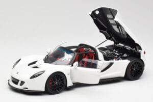 Hennessey Venom GT Valge AUTOart 1:18 75404 Metall - pilt 2/8