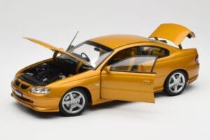 Holden Coupe 60 Concept Metallic Gold AUTOart 1:18 73432 Metall - pilt 2/8