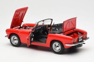 Honda S800 Roadster Punane AUTOart 1:18 73276 Metall - pilt 5/8