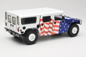 Hummer H1 AM General Gore-Lieberman Humvee America Exoto 1:18 01807 Metall - pilt 3/8