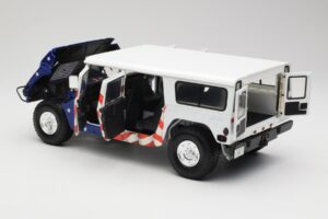 Hummer H1 AM General Gore-Lieberman Humvee America Exoto 1:18 01807 Metall - pilt 5/8