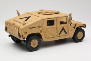 Hummer H1 AM General Military Police Exoto 1:18 01801 Metall - pilt 3/8
