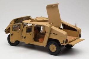 Hummer H1 AM General Military Police Exoto 1:18 01801 Metall - pilt 5/8