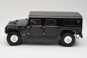 Hummer H1 Hard Top Must Exoto 1:18 01803 Metall - pilt 4/8