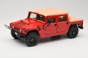 Hummer H1 Soft Top Punane Exoto 1:18 01805 Metall