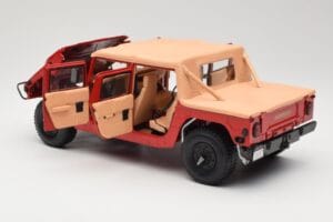 Hummer H1 Soft Top Punane Exoto 1:18 01805 Metall - pilt 5/8