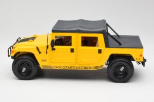 Hummer H1 Soft Top Kollane Maisto 1:18 56041 Metall - pilt 4/8