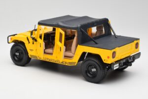 Hummer H1 Soft Top Kollane Maisto 1:18 56041 Metall - pilt 5/8