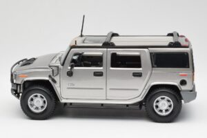 Hummer H2 Hõbe Maisto 1:18 7449569 Metall - pilt 4/8