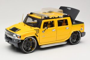 Hummer H2 SUT Concept Kollane Maisto 1:18 31067 Metall