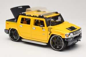 Hummer H2 SUT Concept Kollane Maisto 1:18 31067 Metall - pilt 6/8