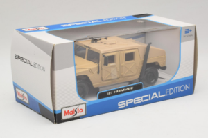 AM General Humvee Military Maisto 1:27 31974 Metall - pilt 2/3