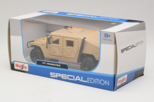 AM General Humvee Military Maisto 1:27 31974 Metall - pilt 3/3