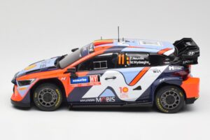 Hyundai i20 N Rally1 #11 T. Neuville / M. Wydaeghe Rally Sweden 2024 IXO 1:18 18RMC201 Metall - pilt 3/6