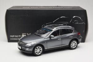 Infiniti EX25 J50 Grey Metallic Paudi Model 1:18 81L0049 Metall - pilt 8/8