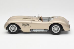 Jaguar C-Type Pronks AUTOart 1:18 73502 Metall - pilt 4/8
