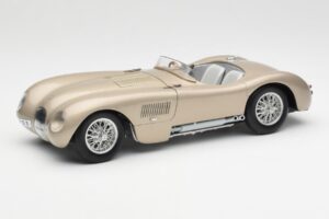 Jaguar C-Type Pronks AUTOart 1:18 73502 Metall