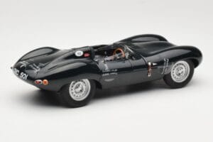 Jaguar D-Type Short Nose Roheline AUTOart 1:18 73561 Metall - pilt 2/6
