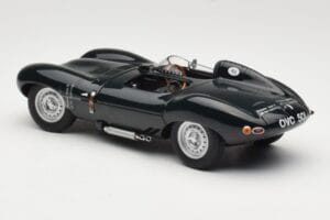 Jaguar D-Type Short Nose Roheline AUTOart 1:18 73561 Metall - pilt 5/6