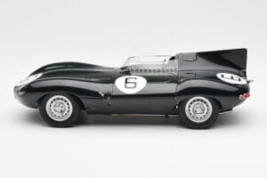 Jaguar D-Type #6 M. Hawthorn / I. Bueb Team Jaguar Cars Ltd 24 Hours of Le Mans 1955 AUTOart 1:18 85586 Metall - pilt 3/6