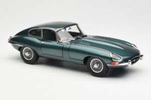 Jaguar E-Type 3.8 Series 1 Tumheroheline Kyosho 1:18 08954DG Metall - pilt 6/8