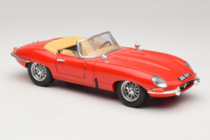 Jaguar E-Type Series 1 Kabriolett Punane Bburago 1:18 3038 Metall - pilt 7/8