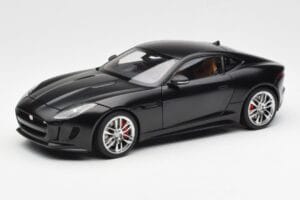 Jaguar F-Type R X152 Matt Must AUTOart 1:18 73652 Komposiit