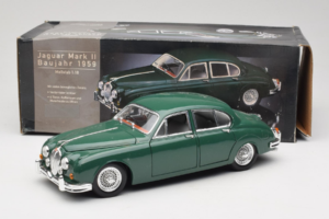 Jaguar Mark II Roheline Tchibo 1:18 49420 Metall - pilt 8/8