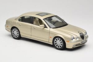 Jaguar S-Type X200 Pronks Maisto 1:18 50332 Metall - pilt 6/8