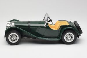 Jaguar SS 100 Roadster Roheline Bburago 1:18 3006 Metall - pilt 4/8
