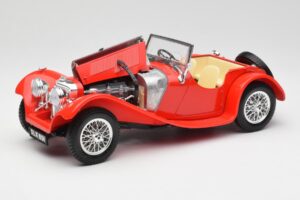Jaguar SS 100 Punane Bburago 1:18 3006-M1 Metall - pilt 2/8