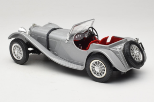Jaguar SS100 Hõbedane Bburago 1:18 3006-M2 Metall - pilt 5/6