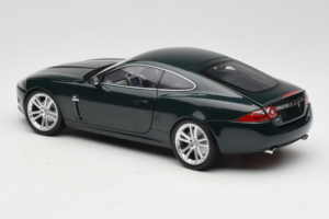 Jaguar XK X150 Roheline Minichamps 1:18 153130503 Metall - pilt 7/8