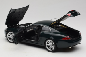 Jaguar XK X150 Roheline Minichamps 1:18 153130503 Metall - pilt 5/8