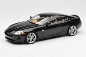 Jaguar XK-R X150 Midnight Must AUTOart 1:18 73632 Metall