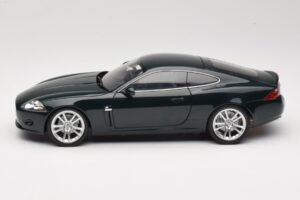 Jaguar XK X150 Coupe Roheline Minichamps 1:18 150130501 Metall - pilt 4/8