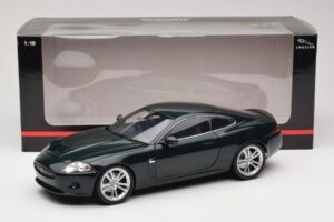 Jaguar XK X150 Coupe Roheline Minichamps 1:18 150130501 Metall - pilt 8/8