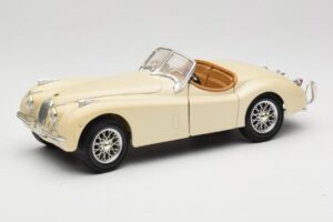 Jaguar XK120 Valge Eduscho 1:18 7482-1HTH Metall