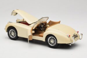 Jaguar XK120 Valge Eduscho 1:18 7482-1HTH Metall - pilt 5/8