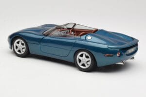 Jaguar XK180 Roheline Maisto 1:18 50337 Metall - pilt 7/8