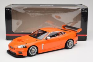 Jaguar XKR GT3 Racing Orange Minichamps 1:18 150081391 Metall - pilt 6/6
