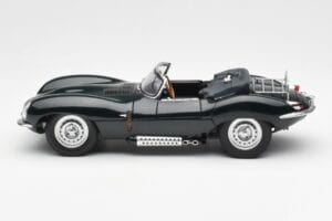 Jaguar XKSS Steve McQueen Personal Car AUTOart 1:18 73526 Metall - pilt 4/8